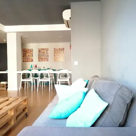 Ese&uve Apartment *