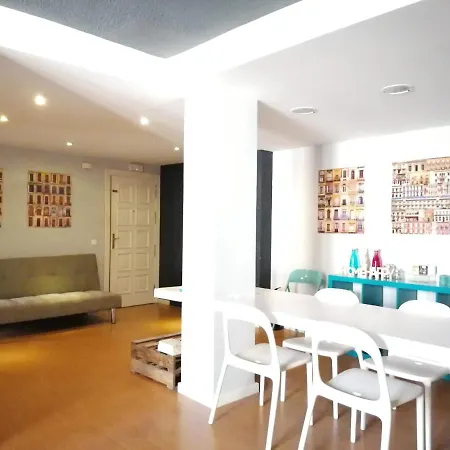 Ese&uve Apartment Almeria